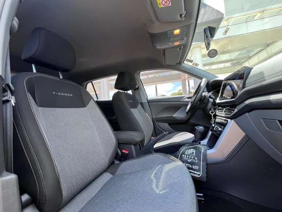 VOLKSWAGEN-T-CROSS-1.0 200 TSI TOTAL FLEX AUTOMÁTICO VOLKSWAGEN-T-CROSS-2024