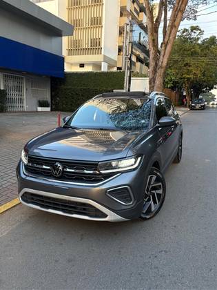 VOLKSWAGEN T-CROSS 1.4 250 TSI TOTAL FLEX HIGHLINE AUTOMÁTICO