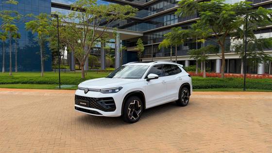 VOLKSWAGEN TIGUAN 2.0 350 TSI GASOLINA R-LINE 4MOTION AUTOMÁTICO