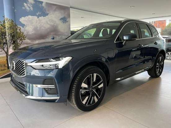 VOLVO-XC60-2026