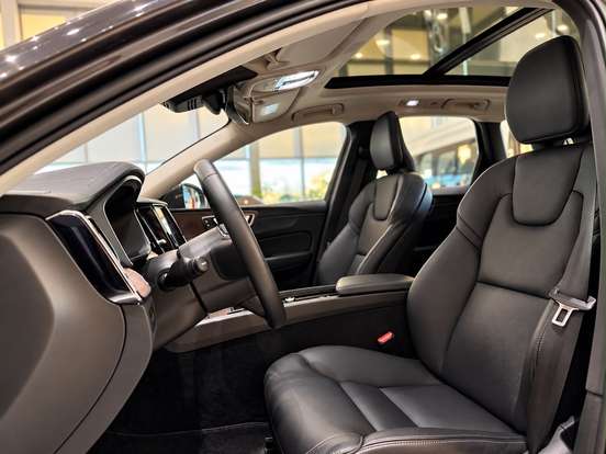 VOLVO-XC60-2.0 T8 RECHARGE PLUS AWD GEARTRONIC VOLVO-XC60-2023