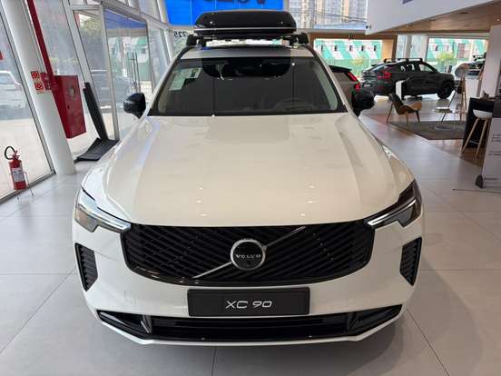 VOLVO-XC90-2026