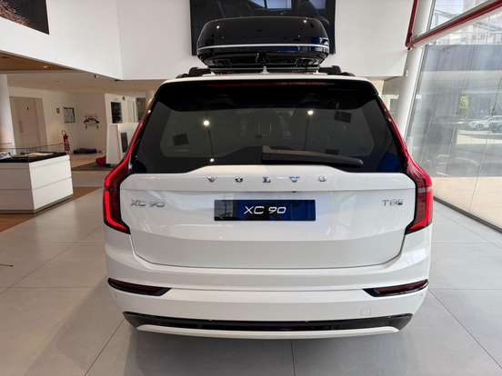VOLVO-XC90-2026
