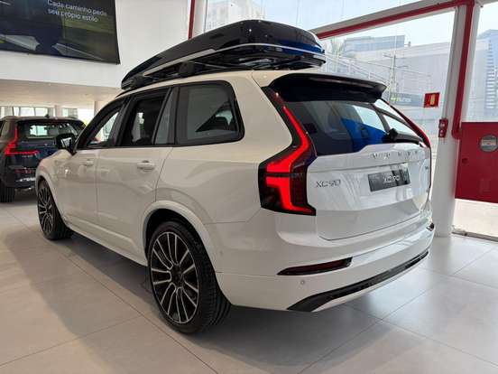 VOLVO-XC90-2026