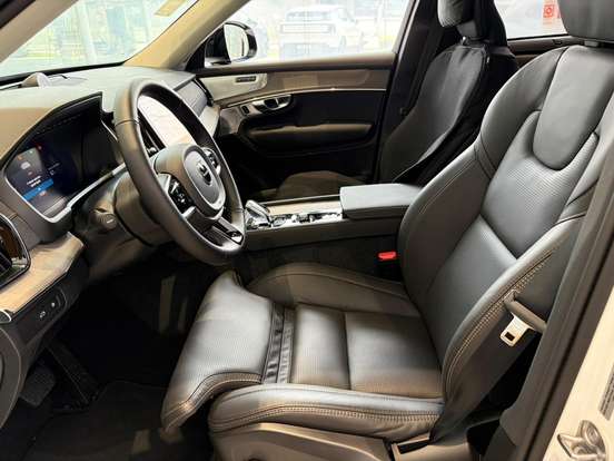 VOLVO-XC90-2026