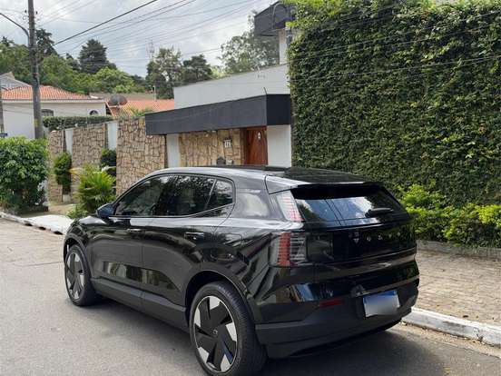 VOLVO-EX30-69 KW ELÉTRICO PLUS VOLVO-EX30-2024