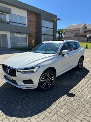 VOLVO-XC60-2018