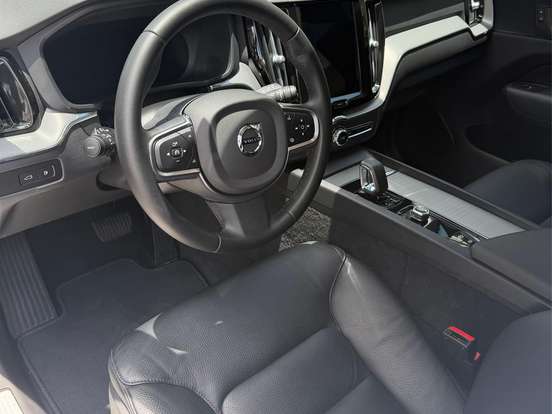 VOLVO-XC60-2.0 T8 RECHARGE PLUS AWD GEARTRONIC VOLVO-XC60-2024