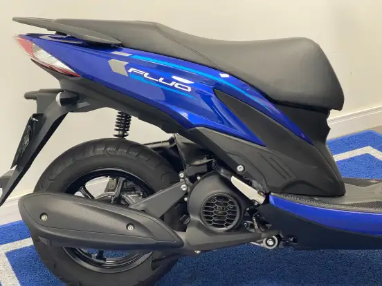 YAMAHA-FLUO 125 HYBRID CONNECTED ABS-2025
