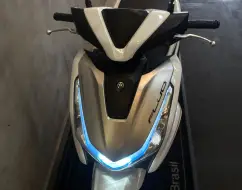 YAMAHA FLUO 125 HYBRID CONNECTED ABS YAMAHA FLUO 125 HYBRID CONNECTED ABS