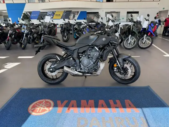 YAMAHA-MT-07 CONNECTED ABS-2026