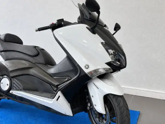 YAMAHA-TMAX YAMAHA-TMAX-2014