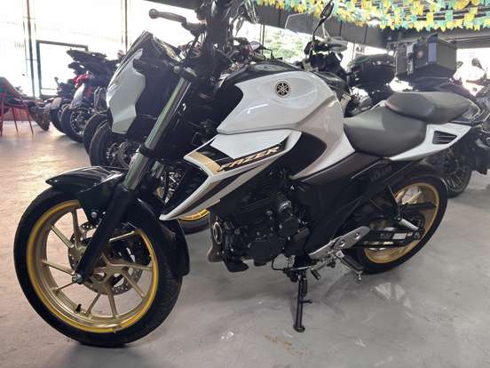YAMAHA-FZ25 FAZER ABS-2025