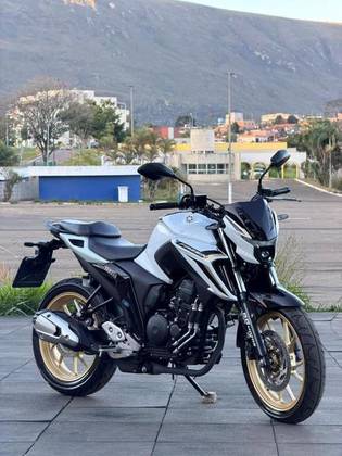 YAMAHA FZ25 FAZER CONNECTED ABS 