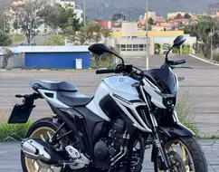 YAMAHA FZ25 FAZER CONNECTED ABS YAMAHA FZ25 FAZER CONNECTED ABS