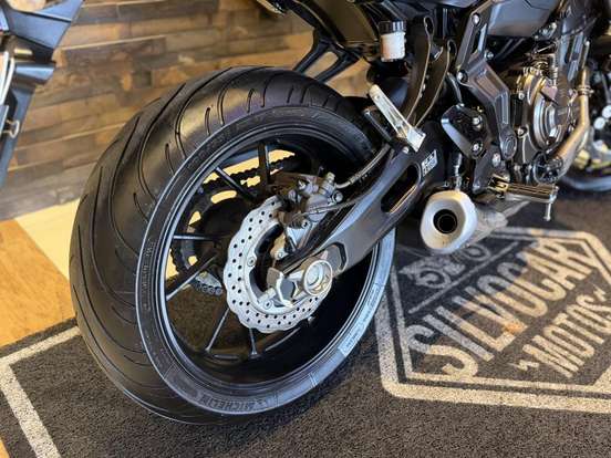YAMAHA-MT-07 ABS-2023