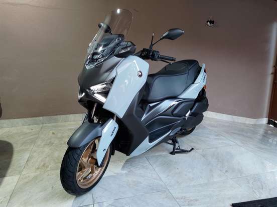 YAMAHA-XMAX 300 CONNECTED ABS YAMAHA-XMAX 300 CONNECTED ABS-2026