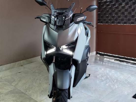 YAMAHA-XMAX 300 CONNECTED ABS YAMAHA-XMAX 300 CONNECTED ABS-2026