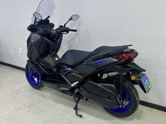 YAMAHA-XMAX 300 CONNECTED ABS-2025