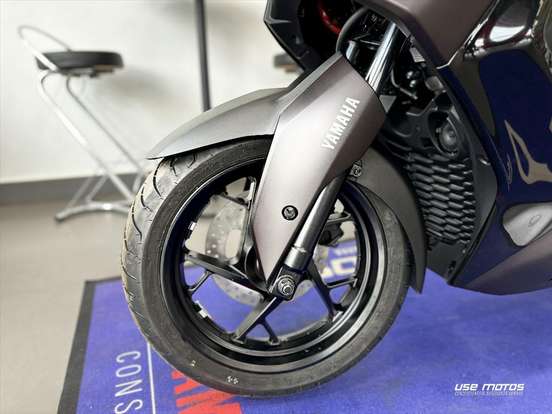 YAMAHA-XMAX 300 CONNECTED ABS-2026