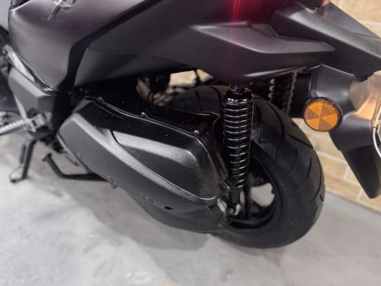YAMAHA-XMAX 300 CONNECTED ABS-2026