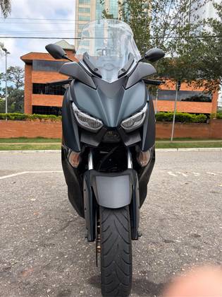 YAMAHA XMAX ABS 