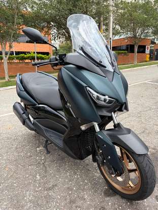 YAMAHA-XMAX ABS-2023