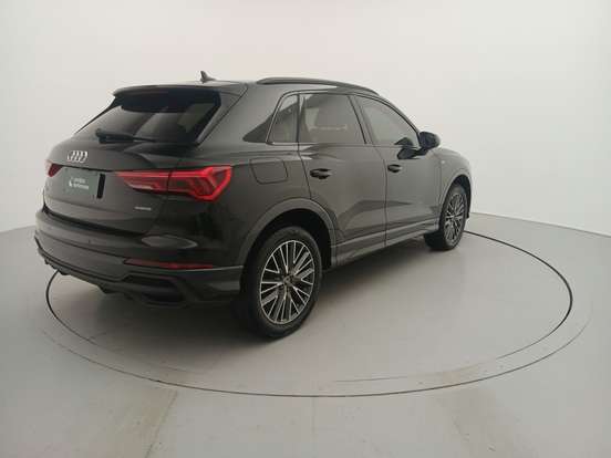AUDI-Q3-2.0 40 TFSI GASOLINA PERFORMANCE BLACK QUATTRO TIPTRONIC AUDI-Q3-2023