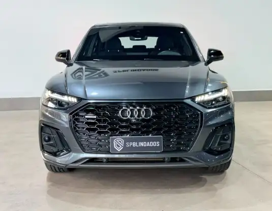 AUDI-Q5-2023