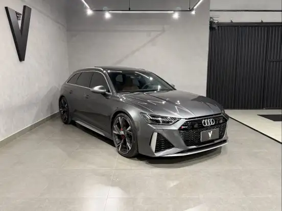 AUDI-RS6-2023