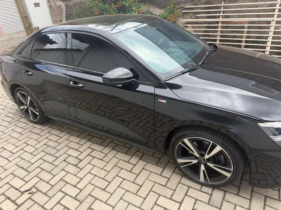 AUDI-A3-2021