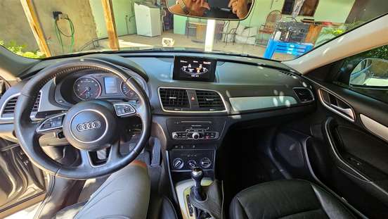 AUDI-Q3-2017
