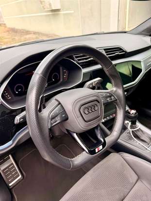 AUDI-Q3-2022