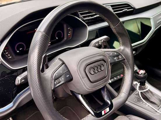 AUDI-Q3-2.0 40 TFSI GASOLINA SPORTBACK PERFORMANCE QUATTRO TIPTRONIC AUDI-Q3-2022
