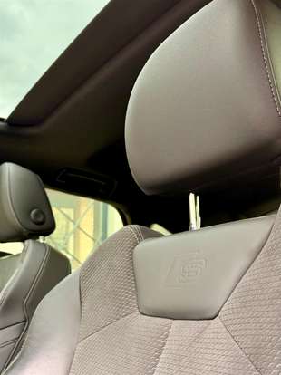 AUDI-Q3-2022
