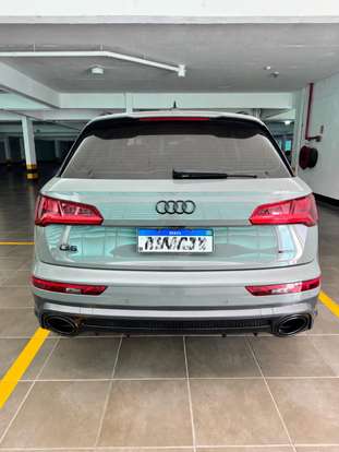 AUDI-Q5-2020