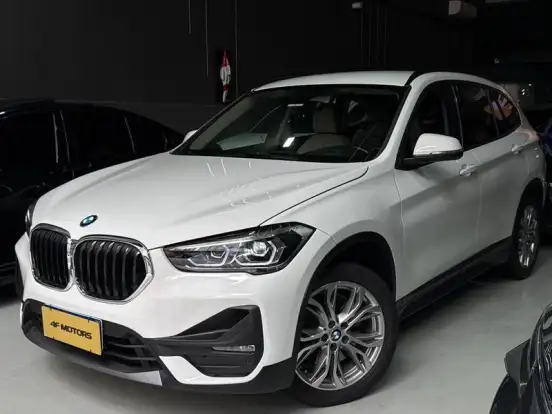 BMW-X1-2.0 16V TURBO ACTIVEFLEX SDRIVE20I 4P AUTOMÁTICO BMW-X1-2019
