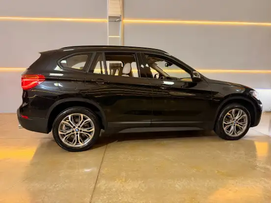 BMW-X1-2.0 16V TURBO ACTIVEFLEX SDRIVE20I 4P AUTOMÁTICO BMW-X1-2019
