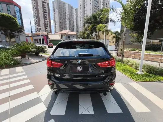 BMW-X1-2019