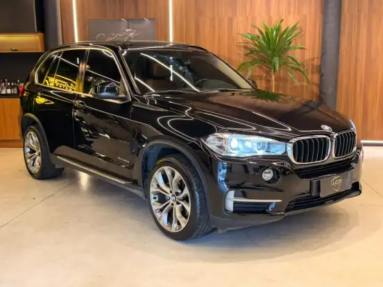 BMW-X5-2017