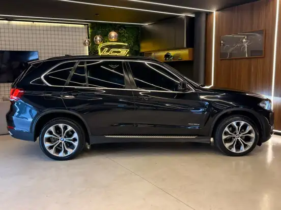 BMW-X5-2017