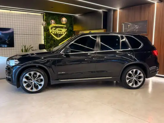 BMW-X5-3.0 4X4 30D I6 TURBO DIESEL 4P AUTOMÁTICO BMW-X5-2017