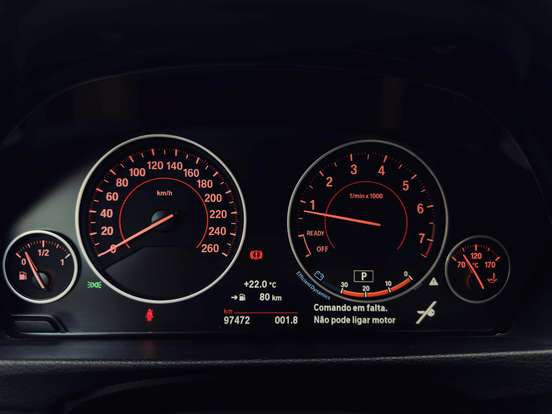 BMW-320i-2016