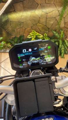 BMW-F 900 R SPORT PLUS-2024