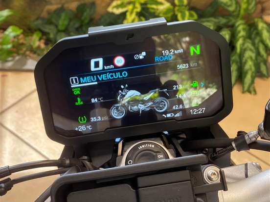 BMW-F 900 R SPORT PLUS BMW-F 900 R SPORT PLUS-2024