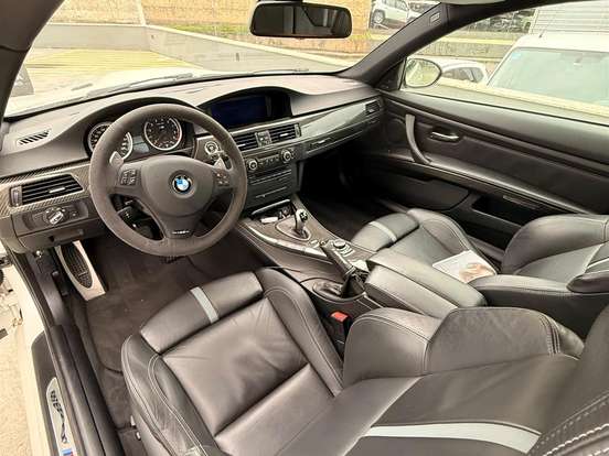 BMW-M3-4.0 COUPÉ V8 32V GASOLINA 2P AUTOMÁTICO BMW-M3-2013