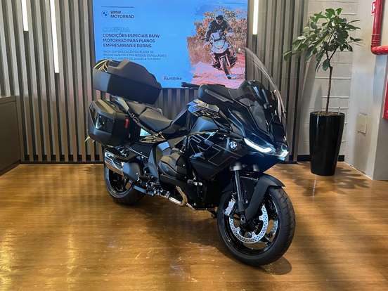 BMW-R 1300 RT TRIPLE BLACK-2026