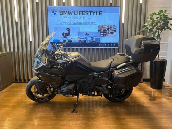 BMW-R 1300 RT TRIPLE BLACK BMW-R 1300 RT TRIPLE BLACK-2026