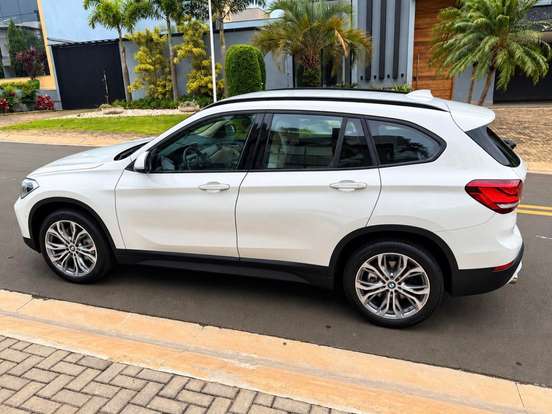 BMW-X1-2.0 16V TURBO ACTIVEFLEX SDRIVE20I 4P AUTOMÁTICO BMW-X1-2020