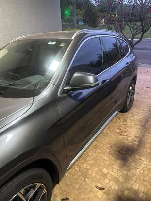 BMW-X1-2021